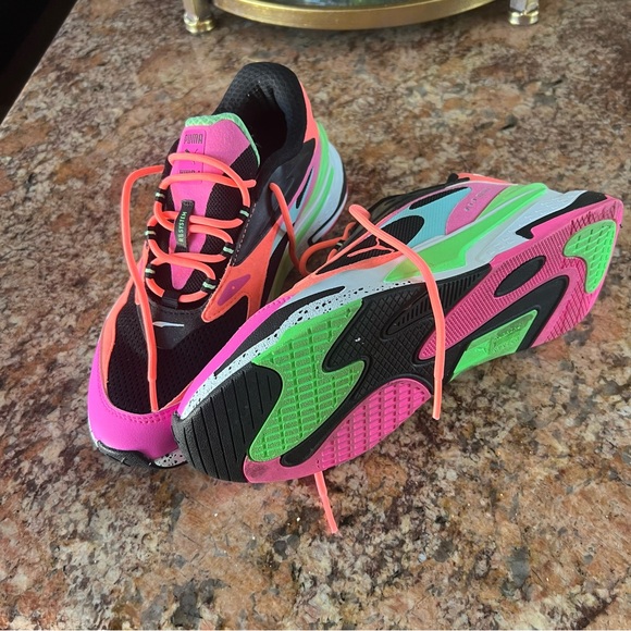 Puma Vibrant Pink and Orange Athletic Shoes - Picture 2 of 2